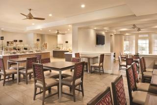 Embassy Suites by Hilton Temecula Valley Wine Country - Temecula - 1