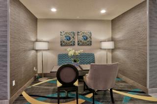 Hampton Inn & Suites Albuquerque Airport - Albuquerque - 1