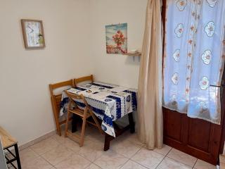 Rustico Porto Pino 30 mt dalla spiaggia - Porto Pino - 4