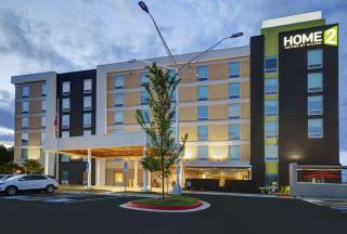 Home2 Suites by Hilton Atlanta Airport North - 9