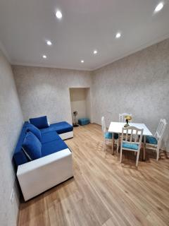 Mery's Family Apartment - Tbilisi - 9