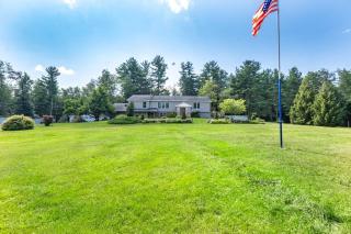 Southwoods Mountain Estate -private mansion, pool, hottub+ 15 acres - 2