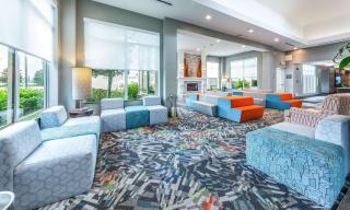Hilton Garden Inn Beaumont - 7