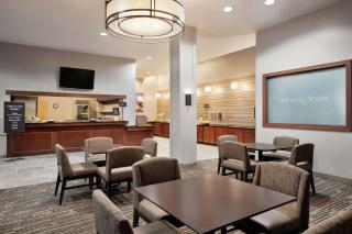 Embassy Suites Brunswick - 3