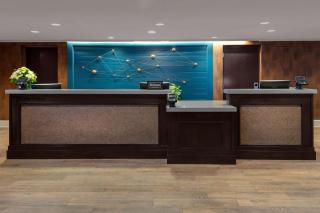 DoubleTree by Hilton Hotel Burlington Vermont - Burlington - 3