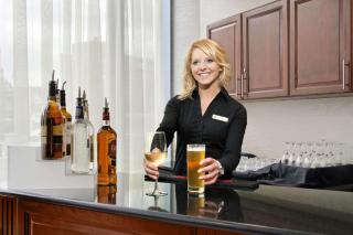 Embassy Suites Buffalo - Buffalo - 1