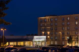 DoubleTree by Hilton Hotel Laurel - 8