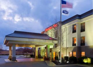 Hampton Inn Akron-Fairlawn - Montrose - 8