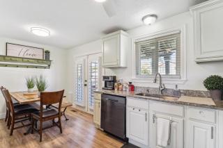 Charming Utah Getaway with Fire Pit and Furnished Deck - West Jordan - 1