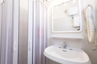 TRILOCALE CON SPAZIO ESTERNO 40 M DAL MARE (PT) - 1