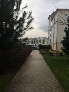 Appart avec terrasse et parking à 2 pas de Disney - Montévrain - 2