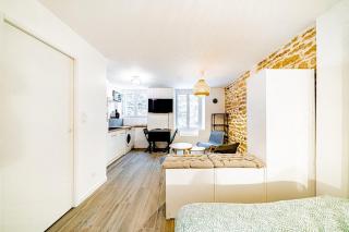 Le petit Colbert-Studio cosy-Croix Rousse - Lione - 6