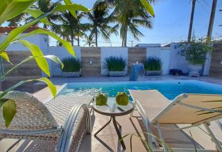 Casa com Piscina e Churrasqueira - Praia Pernambuco - Guarujá - 0