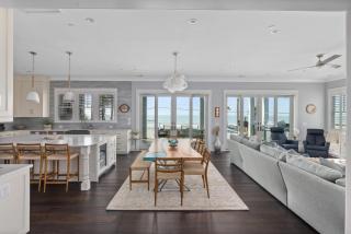 Beachfront Pool Outdoor Kitchen Firepit Putting Green - Folly Beach - 6