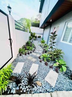Laguna Hot Spring Home- Oharas Resort - Sleeps 27 - Los Baños - 3
