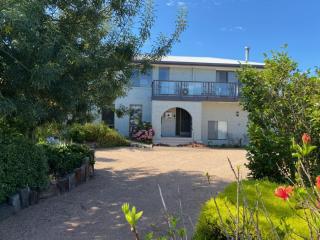 Cape Views Retreat by Ready Set Stay - BYO LINEN & TOWELS - Cape Woolamai - 0