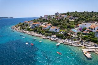 Beachfront Villa Larisa with Whirlpool, Media room - Rogoznica - 2