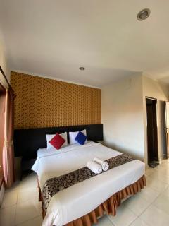 Jesens Inn II - Kuta - 9