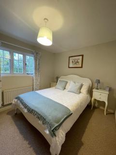 Historic Cambridgeshire Cottage - 4