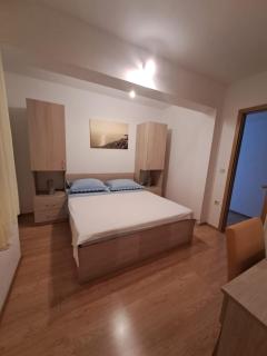 Apartments Ostojic - Tučepi - 1