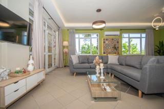 Ilision Aqua - Exclusive Private Pool Suites - Argasi - 9