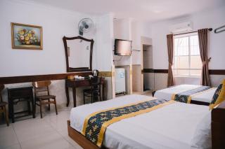 HUNG HUONG HOTEL - Ho Chi Minh - 2