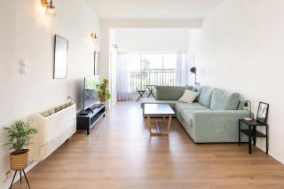 Specious apartment, fun, close to the beach! - Tel Aviv - 0
