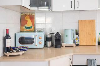 Specious apartment, fun, close to the beach! - Tel Aviv - 3