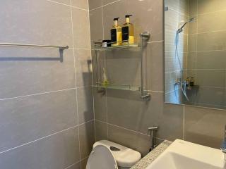Stylish 1BR Uptown Parksuites BGC, 200mbps/SmartTv - 2