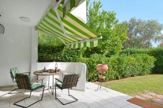 Laguna Beach Townhouse by NRAS - 4