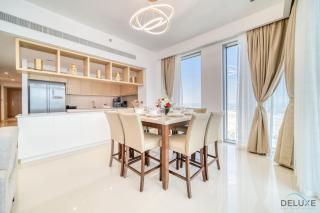 Exclusive Offer Best Price for Stunning 3BR Stay by Deluxe Holiday Homes - Dubai - 5