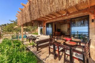 Unique Sea View VILLA - 5