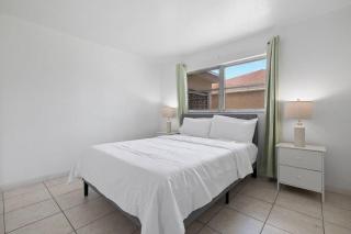 The Heart of Cape Coral! - Cape Coral - 2