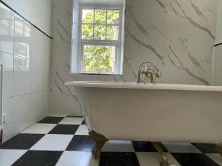 Northampton House - Llanwrtyd Wells - 2