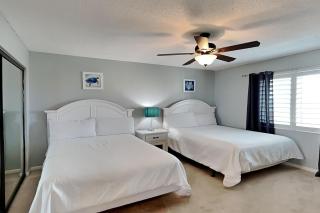 Surf Dweller #605 - 4