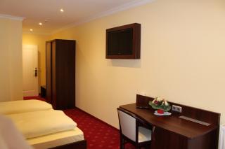 Hotel Grüne Tanne - 8