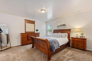 Spacious Home Near Topgolf, Parks And Shopping - Meridian - 8
