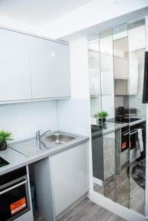 Small But Cozy Studio, Great Tube Connection (D) - Londra - 2