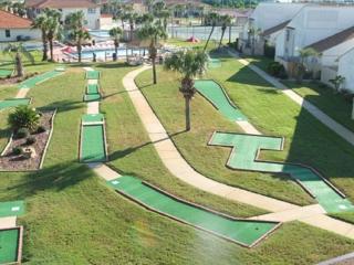 Secluded condo walking distance from the beach! - 5