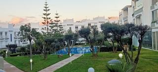Appartement Luxueux vue Mer dans Résidence avec piscines et jardin - 9