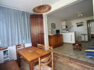 Appartement T2 face à la mer avec loggia - Quartier calme, proche port - 4 couchages - FR-1-309-255 - 1