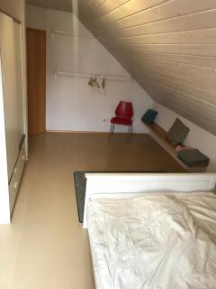 House with castle view & art - 3