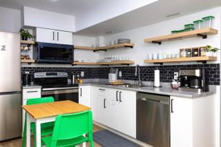 Cozy 2BR Guest Suite in Leduc 12 Mins to YEG - Leduc - 5