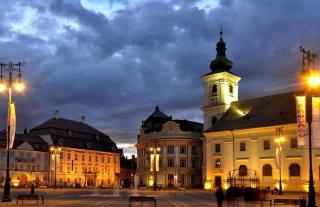 Luxury Center City - Sibiu - 9