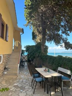 Beach Front Villa-Families & Pet Friendly - Porto Santo Stefano - 6