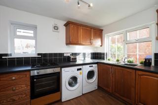 Home in Wellesbourne - Contractors - Families - Reduced Rates - Wellesbourne Hastings - 1