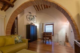 La Corte del Podestà - 7