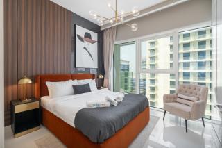 Sunrise Bay with treasure stunning harbour view by Suiteable - Dubai - 5