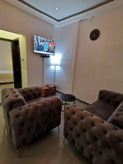 Charmant,bien localisé et lumineux Appartement F2S - Douala - 4