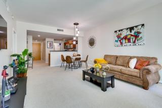 Miami Vacation Rental w/ Balcony, Pool & Hot Tub! - 0